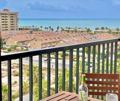 Alboraya Apartamento | Valencia Beachfront Home 23