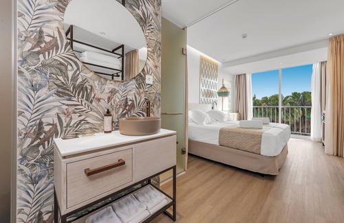 Peguera Hotel | Valentin Grand Park Suite Hotel