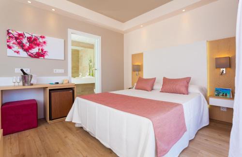 Peguera Hotel | Valentin Grand Park Suite Hotel