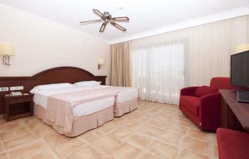Cala'n Bosch Hotel | Valentin Star Menorca - Adults Only