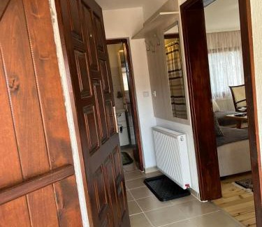 Divcibare Casa | Valentina Vikendica Divcibare