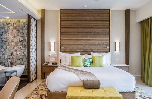 Playa Mujeres Hotel | *VALENTINE'S DAY GETAWAY!!* Garza Blanca Resort & Spa Cancun