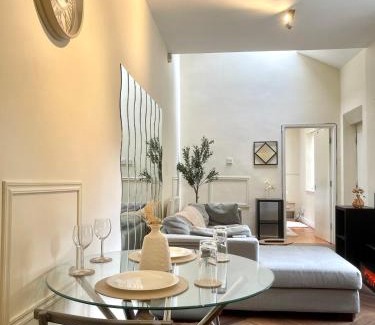 Liverpool Apartamento | Valentinez Properties - Apart Hotel with a garden in Liverpool