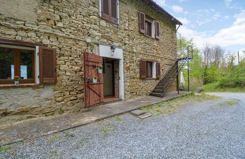 Monastero Bormida Apartamento | Valla Apt. - Casa Domenica-Home&more