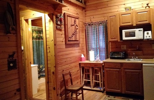 Boone Cabina | Valle Crucis Farm