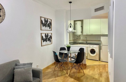 Puente de Vallecas Apartamento | Valleca Tren Sierra de Guadalupe 2