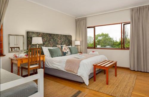 Kenilworth Casa | Valley Heights Guest House and B & B