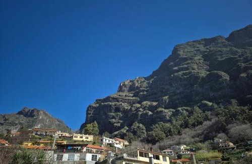 Curral das Freiras Apartamento | Valley of Nuns Holiday Apartments