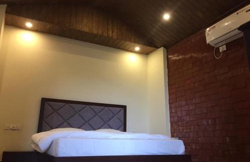 Dharampur Casa | Valley Vibe