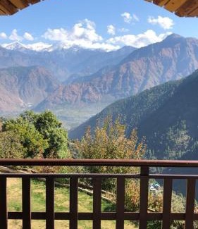 Mohal Chalet De Esquí | valley view chalet