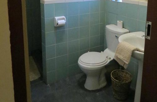 Moses Kotane Casa | Valley View Guest House
