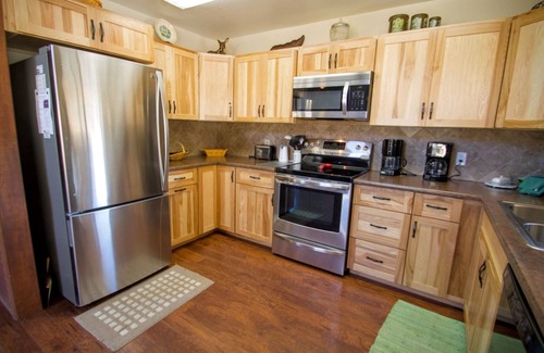 Red River Cabina | Ocupando dos lotes en Monte Vista Estates en el Red River Upper Valley, Valley View tiene muchos s