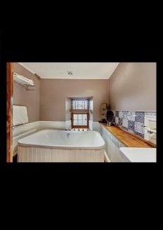 Llandysul Casa | Valley View Retreat