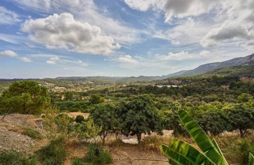 Salakos Apartamento | Valley View Studio Apartment Salakos