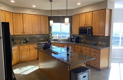 East Wenatchee Casa | Valley View Vacation Rental