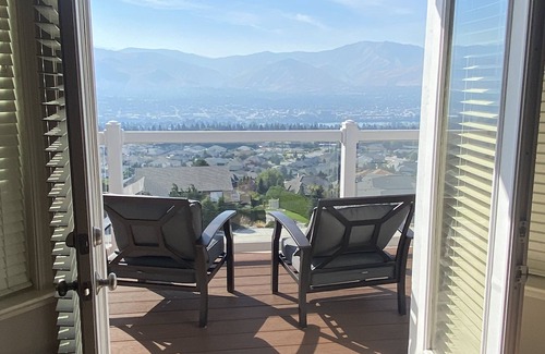 East Wenatchee Casa | Valley View Vacation Rental