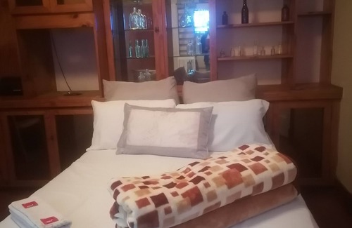 Germiston Casa | Valleycenter GuestLodge
