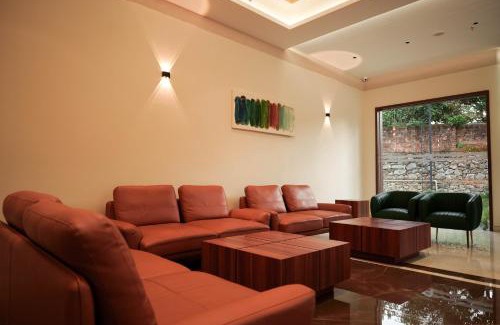 Melattoor Hotel | Valluvanad Residency