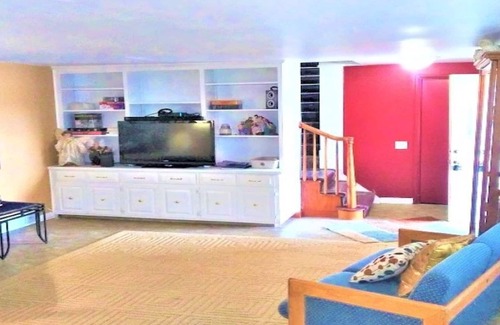 Valparaiso Casa | Valpo Room Rental