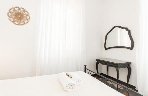 Varazze Apartamento | ValTeiro Bay the heart of Varazze just a short walk from the sea