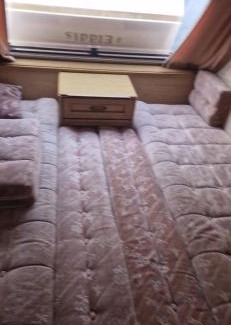 Dungannon Otro | Value for money 4 berth towable Elddis Caravan for hire, excellent for staycations, well looked after
