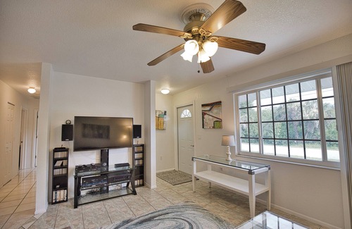 Port Charlotte Casa | Van Nuys - Vacation Home