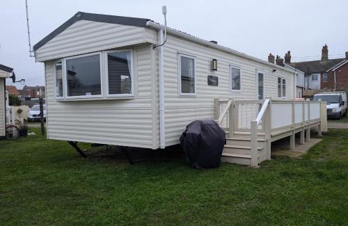 Felixstowe Otro | Van-Tastic 6 berth static