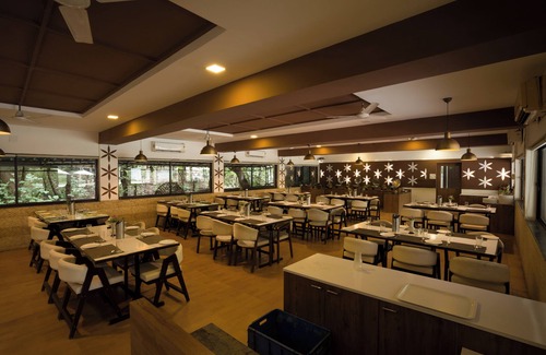 Jambughoda Complejo | VANANCHAL AGRO FARMS AND RESORTS