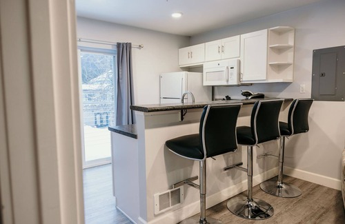 Sitka Condominio | Vance Towers Studio Rental in Downtown Sitka
