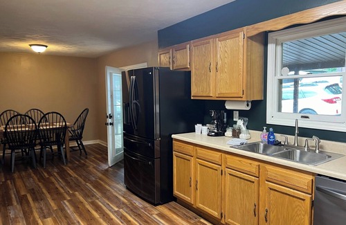 Hico Casa | Vandalia Retreat, 3 bedroom home situated on 10 acres of wooded privacy!