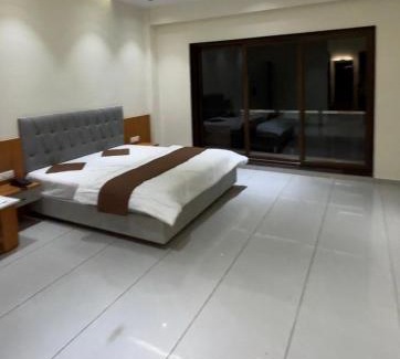 Revdar Hotel | Vande Mataram