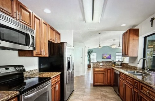 Connors Casa | Vanderbilt Beach Naples Waterfront Home cerca del hotel Ritz