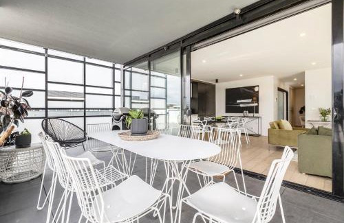 Abbotsford Casa | VAQUAY Embassy In Abbotsford