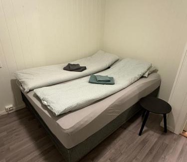 Vard Apartamento | Vardø accommodation - white house