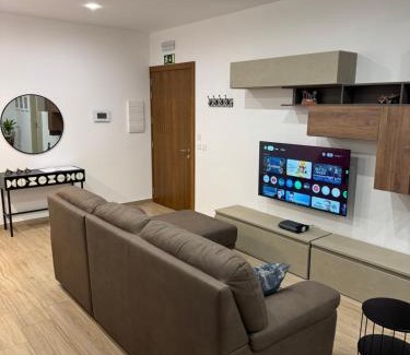 Marsaxlokk Apartamento | Varka Holiday Apartment - Modern Family Friendly and Accessible for All
