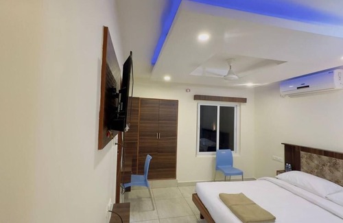 Kalapettai Hotel | Vasantharaja Inn