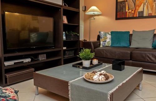 Saronikos Apartamento | Vasia's House in Kalivia