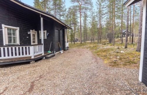 Akaslompolo Casa | Vaskoolihippu a by Interhome
