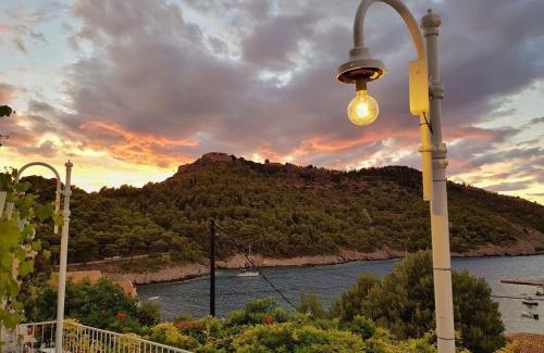 Frourion Casa | Vassilis Retreat