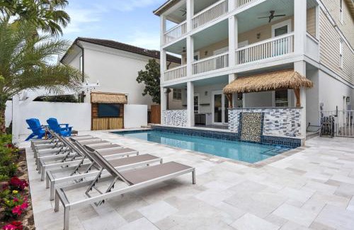 Frangista Beach Casa | Vast Cay Castle With Private Beach And Game Room