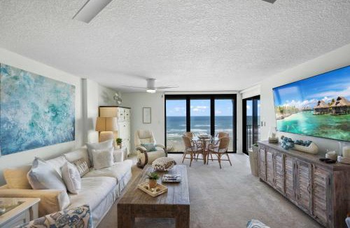 Crescent Beach Casa | Vast Ocean Views Pool Patio Tennis