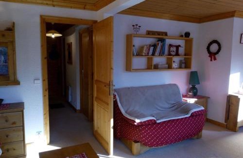 Les Allues Apartamento | Vaste Appt 2 ch + cabine, 200m des pistes, parking, balcon sud, non-fumeur - FR-1-355-183