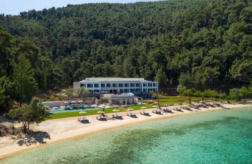 Golden Beach Hotel | Vathi Cove Luxury Resort & Spa