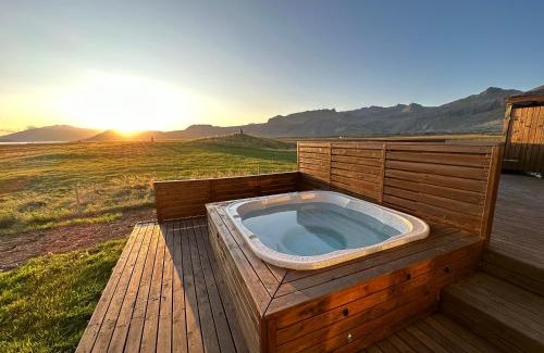 Snaefellsnes Peninsula Casa | Vatnsholt in Snæfellsnes - Birta Rentals