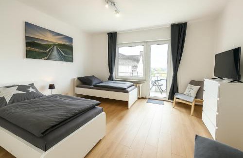 Remscheid Apartamento | VAZ Apartments Freiheit 1 für Monteure und Fachkräfte, Küche, Balkon, TV, WLAN, Parkplatz, Autobahnähe