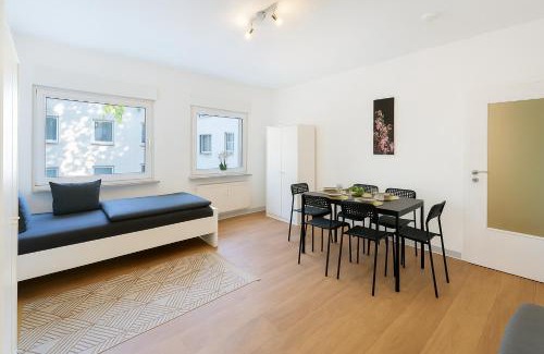 Aldenrade Apartamento | VAZ Apartments Walsum für Monteure und Fachkräfte, Küche, Terrasse, TV, WLAN, Parkplatz, Autobahnähe