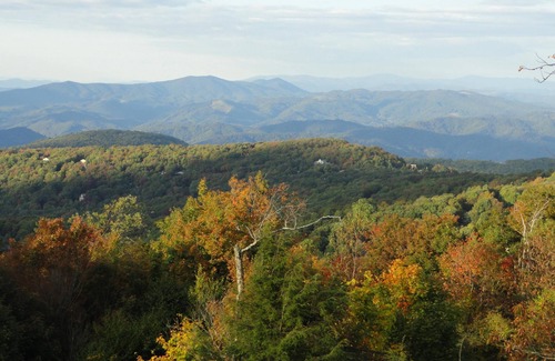 Beech Mountain Casa | VCI - 4 Seasons at Beech Suite