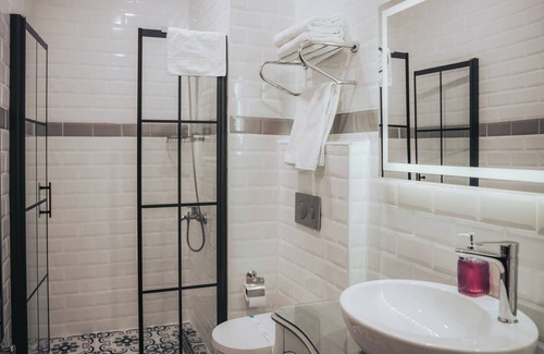 Kars Hotel | VE HOTELS KARS BEYLERBEYİ SARAYI