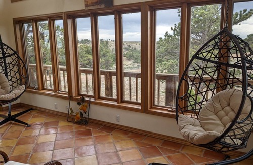 Granite Canon Casa | Vedauwoo, Curt Gowdy State Park, Cheyenne, and Laramie close!