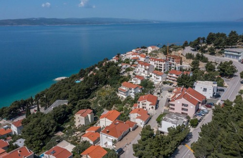 Baska Voda Apartamento | Vedra- Free Parking and Close to the Beach - D4